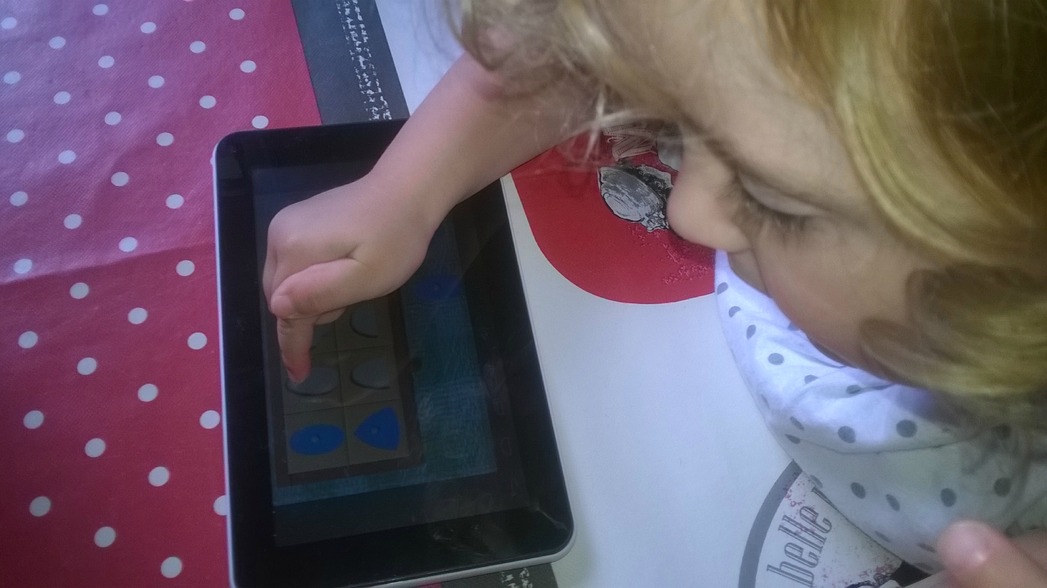 [ TEST appli androïd ] J’ai testé pour vous l’activité Montessori sur tablette